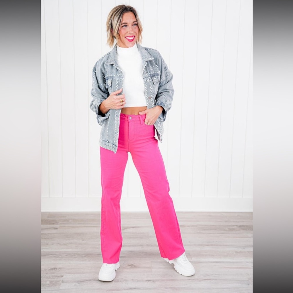 Judy Blue All the Heart Eyes High Rise Hot Pink 90’s Straight Leg Jeans